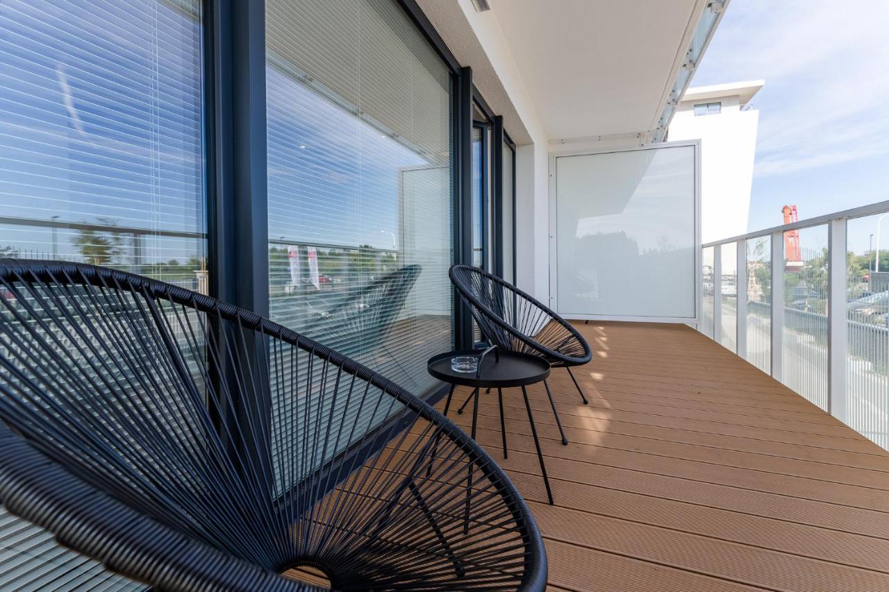 Apartament Lux Tukan B004, Polanki Aqua - Holiday City Kołobrzeg Esterno foto