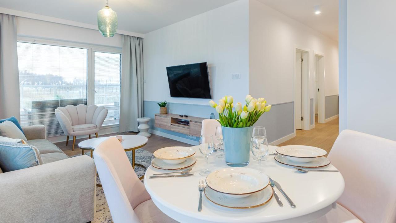 Apartament Lux Tukan B004, Polanki Aqua - Holiday City Kołobrzeg Esterno foto
