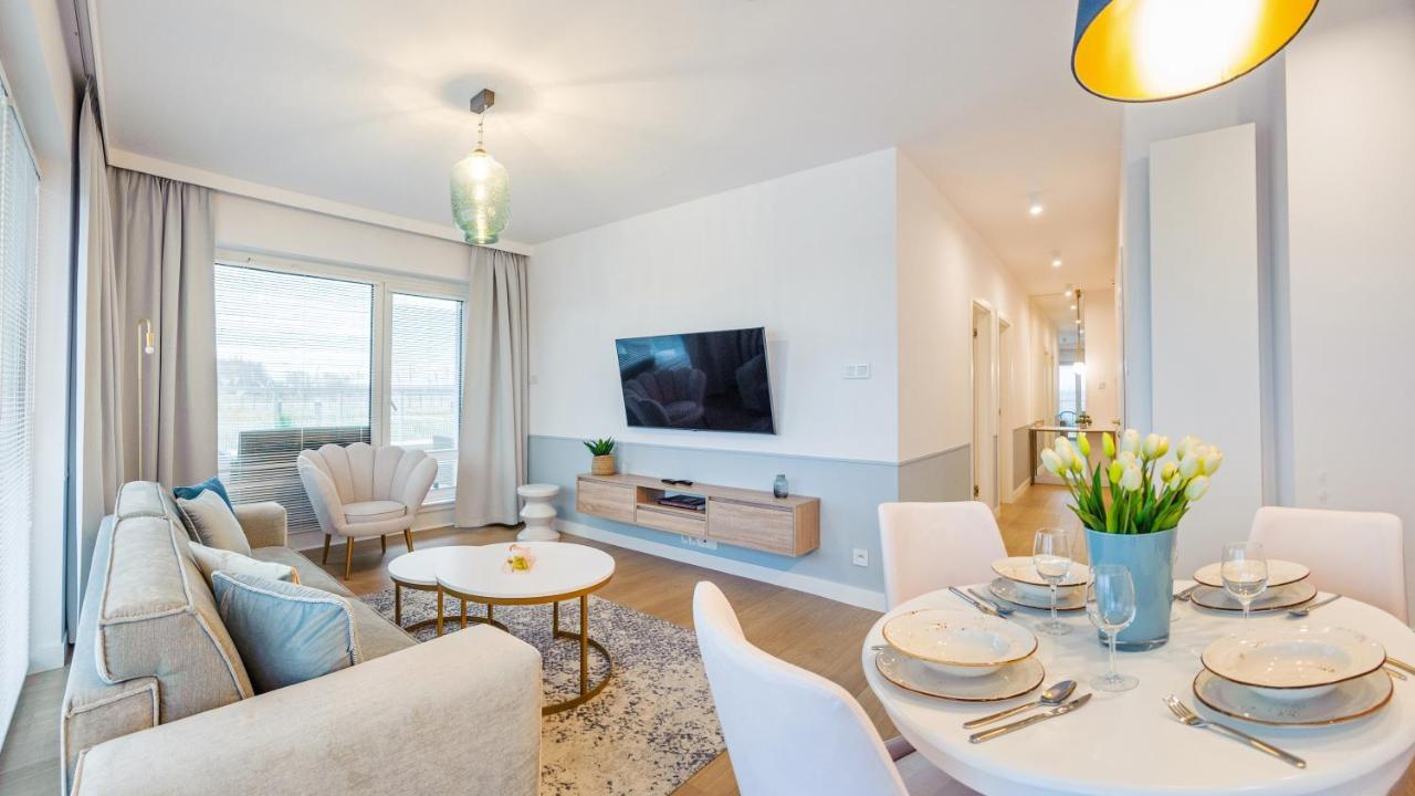 Apartament Lux Tukan B004, Polanki Aqua - Holiday City Kołobrzeg Esterno foto