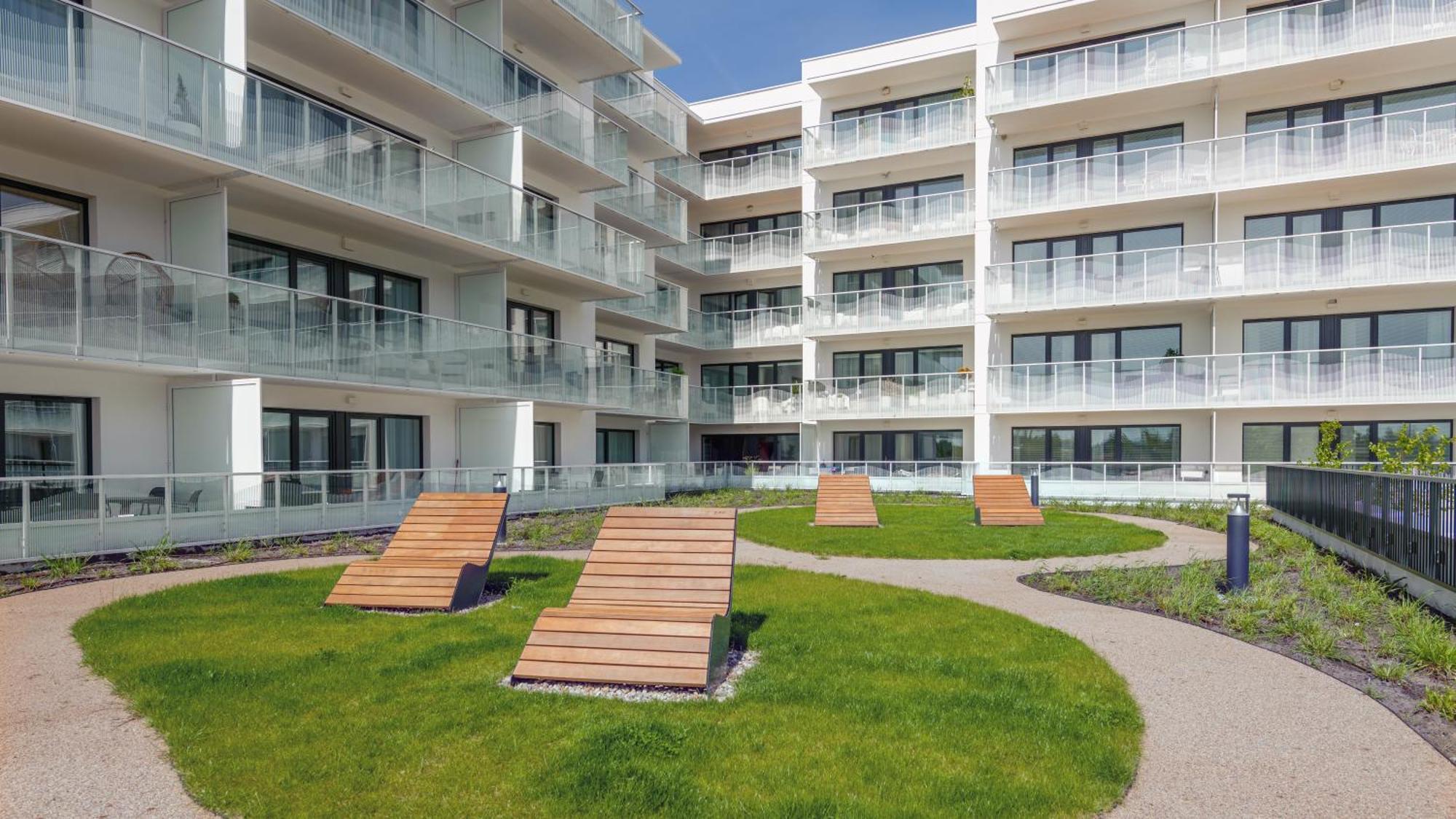Apartament Lux Tukan B004, Polanki Aqua - Holiday City Kołobrzeg Esterno foto