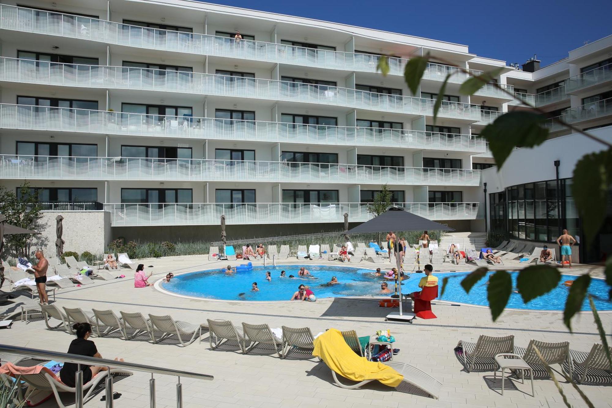Apartament Lux Tukan B004, Polanki Aqua - Holiday City Kołobrzeg Esterno foto