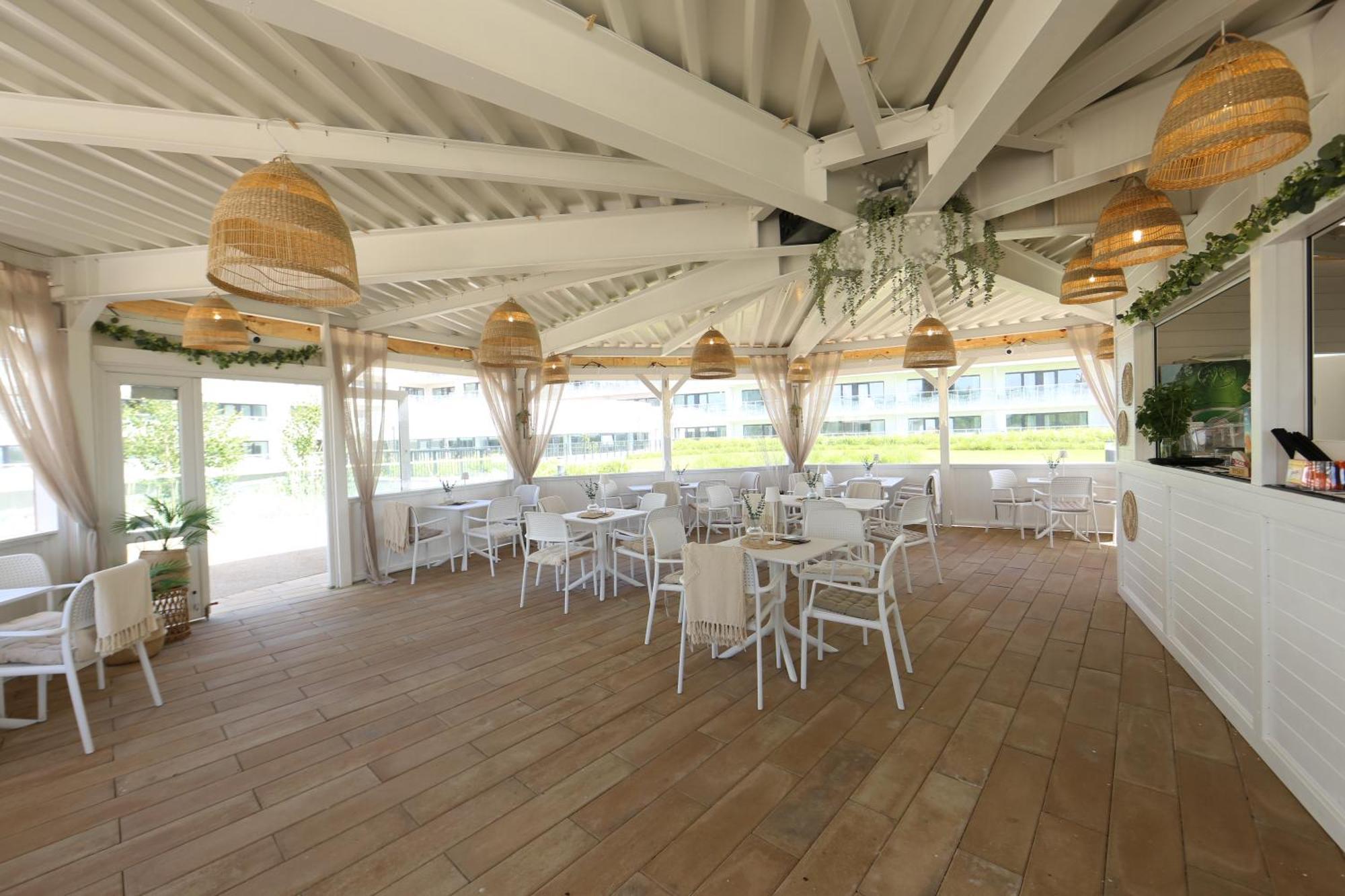 Apartament Lux Tukan B004, Polanki Aqua - Holiday City Kołobrzeg Esterno foto